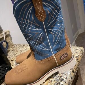 Men’s Ariat Boots Size 9